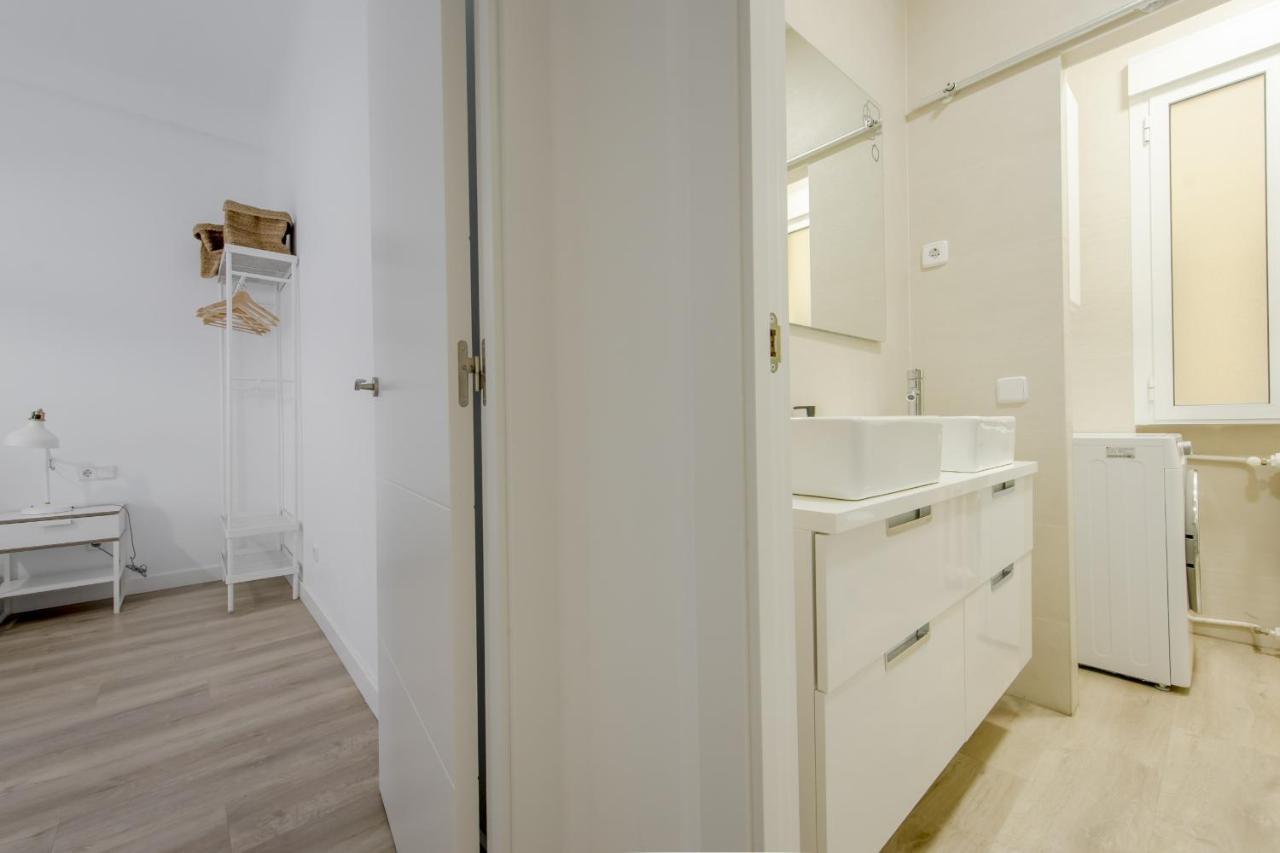 Ferienwohnung Elegante Apartamento En El Centro De Madrid Exterior foto